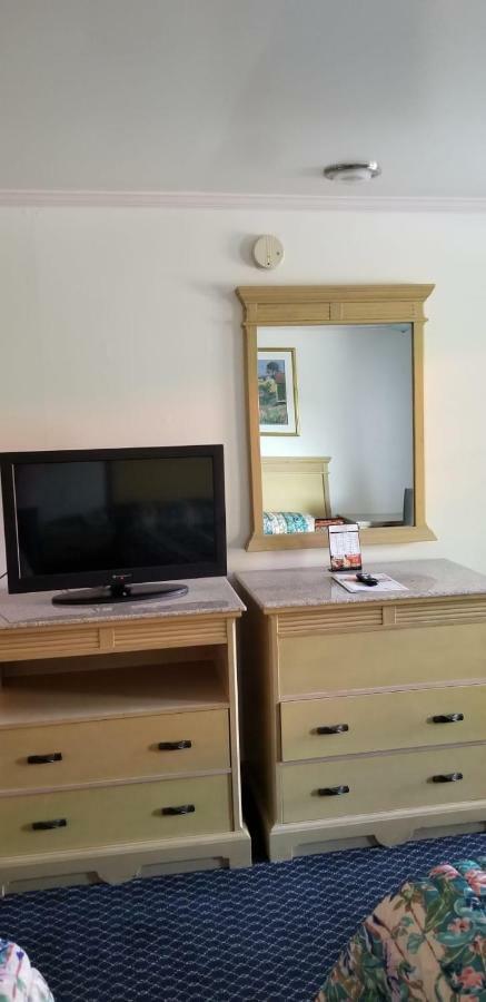 Budget Lodge Newport News Exteriör bild